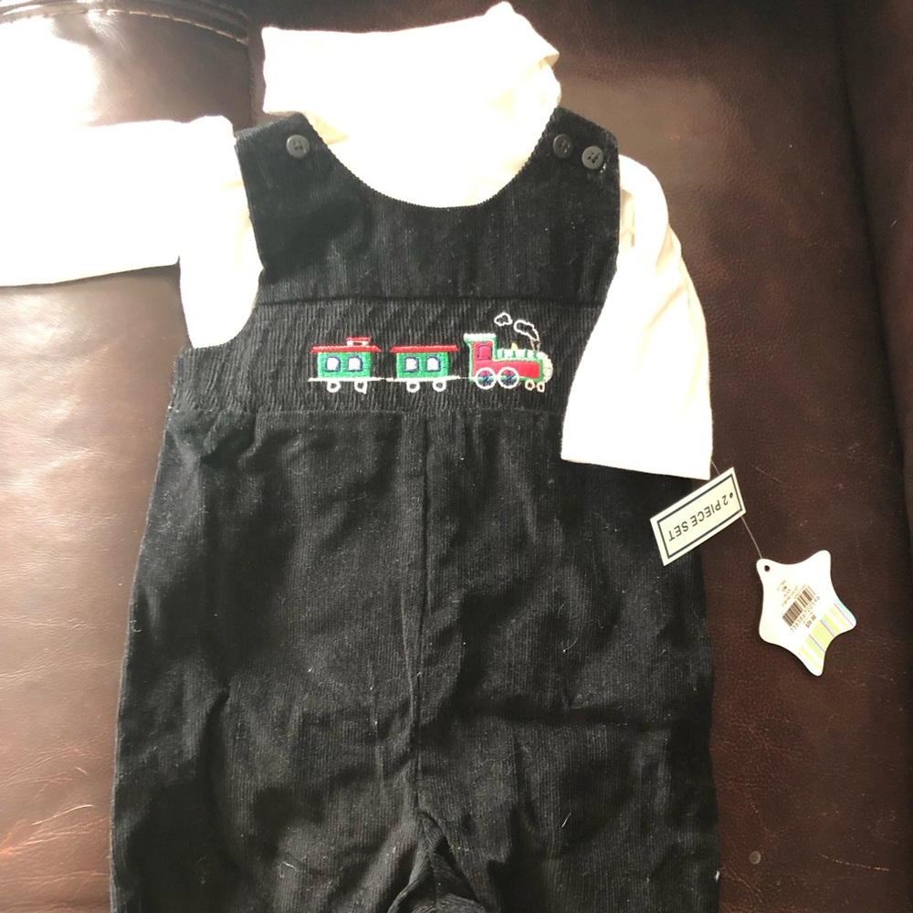 Brand new w tags 12m corduroy outfit